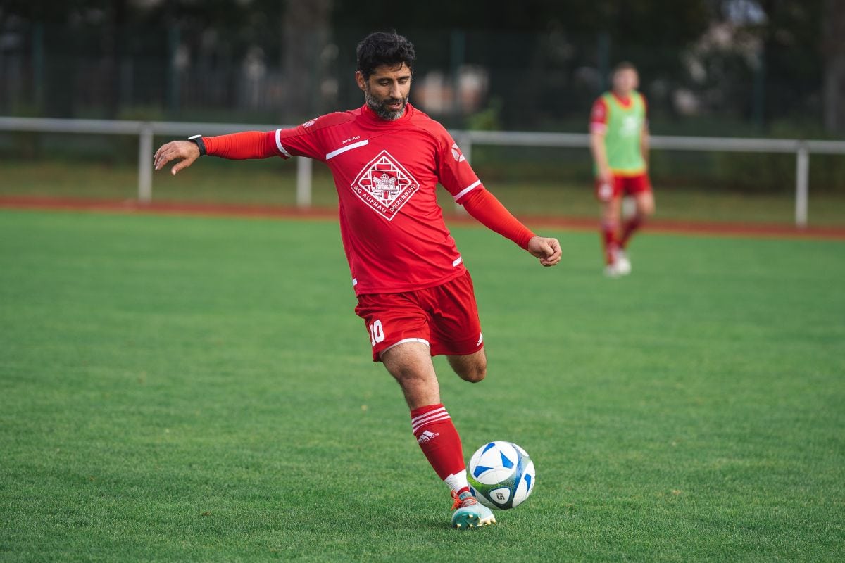 The Guide To Being A Striker In Soccer